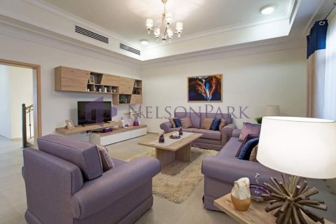 2 bedrooms Apartment in Doha, Qatar No. 57890 2
