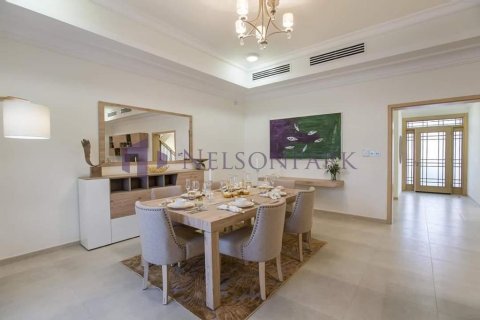 2 bedrooms Apartment in Doha, Qatar No. 57890 7