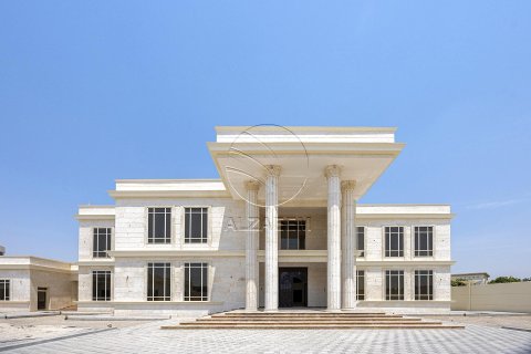 9 bedrooms Villa in Shakhbout City, UAE No. 90660 2