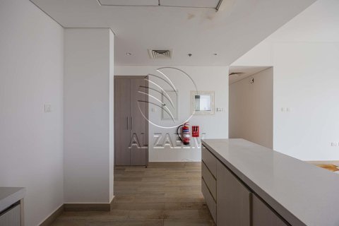 Apartment de 3 dormitorios en  Yas Island, UAE No. 90675 9