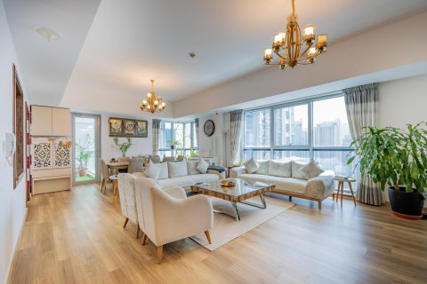 Apartment de 3 dormitorios en Executive Towers, UAE No. 91701 2