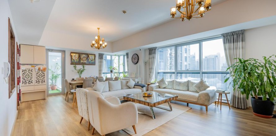 Apartment de 3 dormitorios en Executive Towers, UAE No. 91701
