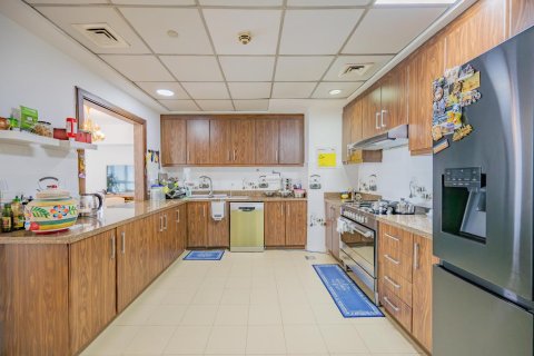 Apartment de 3 dormitorios en Executive Towers, UAE No. 91701 17