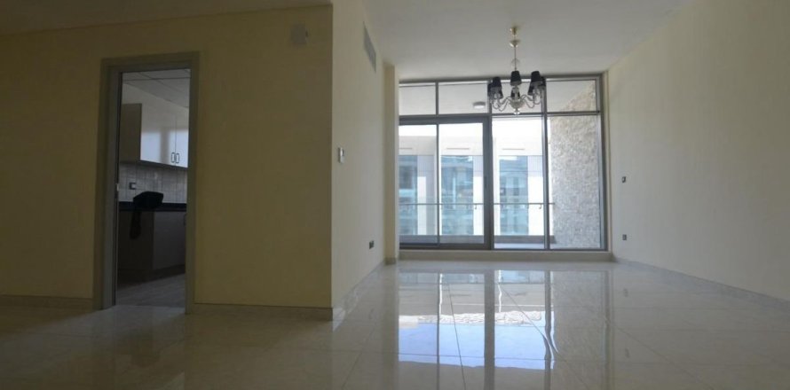 Appartement de 2 chambres à Dubai, UAE No. 102559