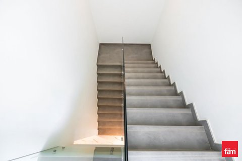Villa de 4 dormitorios en Dubai, UAE No. 102557 13