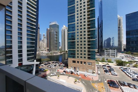 233.9m² Office in Lake Allure, UAE No. 5970 27