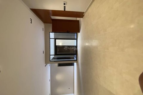 4 bedrooms Apartment in Riyadh, Saudi Arabia No. 60537 10