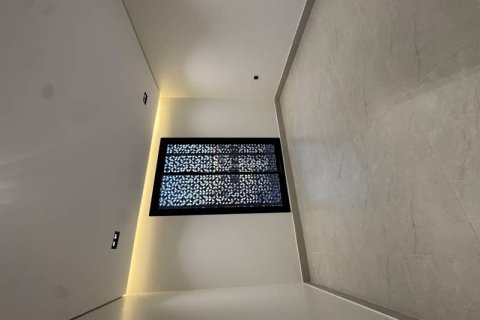Villa de 4 dormitorios en Riyadh, Saudi Arabia No. 69186 14