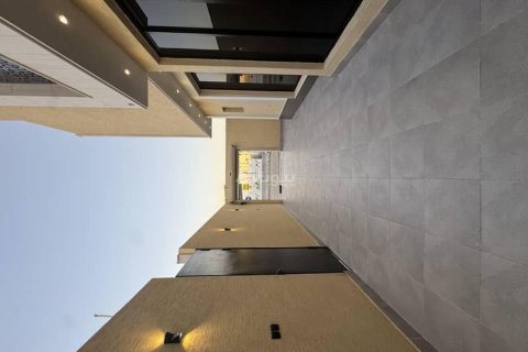 Villa de 4 dormitorios en Riyadh, Saudi Arabia No. 69186 6