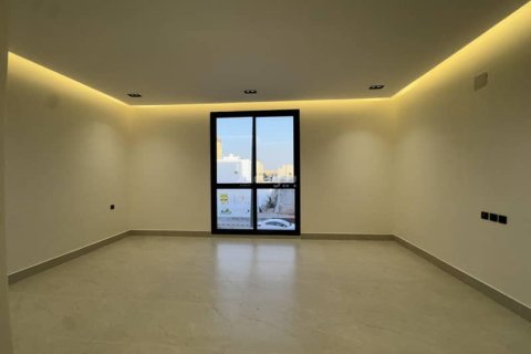 Villa de 4 dormitorios en Riyadh, Saudi Arabia No. 69186 17