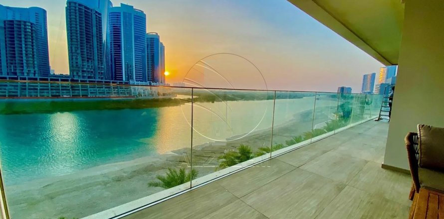 Apartment de 3 dormitorios en Shams Abu Dhabi, UAE No. 91064