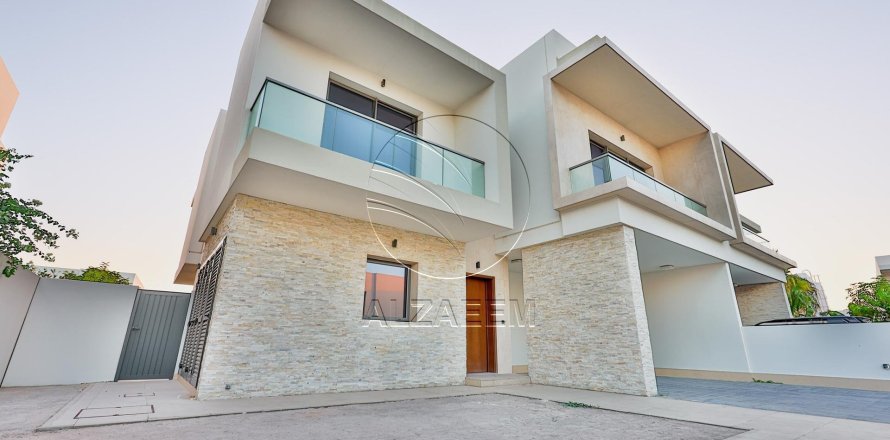 4 غرف نوم فيلا على Yas Acres, الإمارات العربية المتحدة رقم 91049