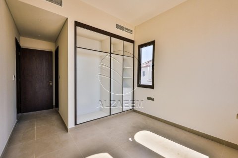 3 bedrooms Villa in Khalifa City, UAE No. 91050 15