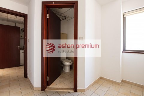 3 bedrooms Apartment  No. 106036 12