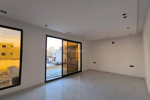 Apartment de 3 dormitorios en Riyadh, Saudi Arabia No. 99553 2