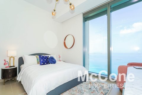 Apartment de 3 dormitorios en 5242, UAE No. 74794 13