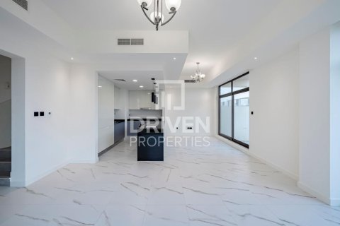 4 bedrooms Townhouse in District 11, UAE No. 85310 2