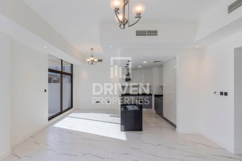 4 غرف نوم تاون هاوس في District 11, الإمارات العربية المتحدة رقم 85309 2