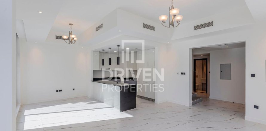 4 غرف نوم تاون هاوس في District 11, الإمارات العربية المتحدة رقم 85309