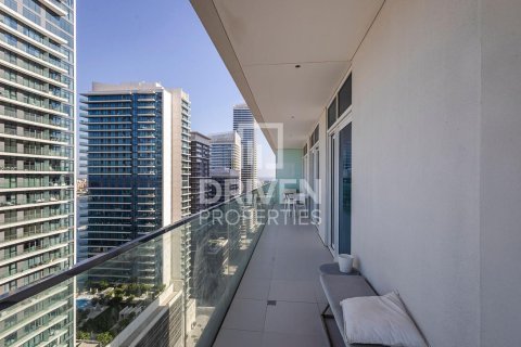 Квартира с 2 спальнями в EMAAR Beachfront, ОАЭ №85307 16