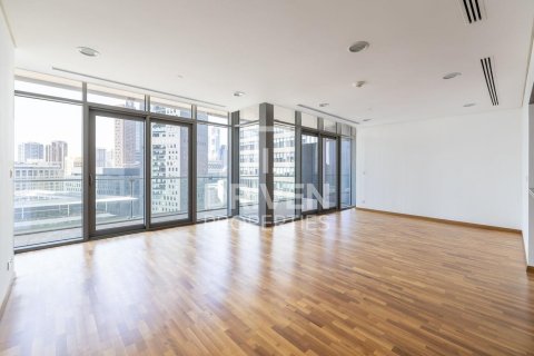 Appartement de 2 chambres à DIFC, UAE No. 84596 16