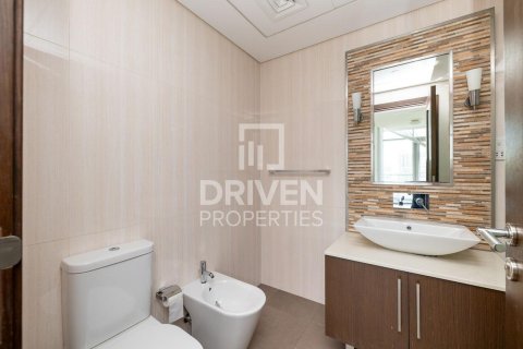 Appartement de 2 chambres à DIFC, UAE No. 84596 14