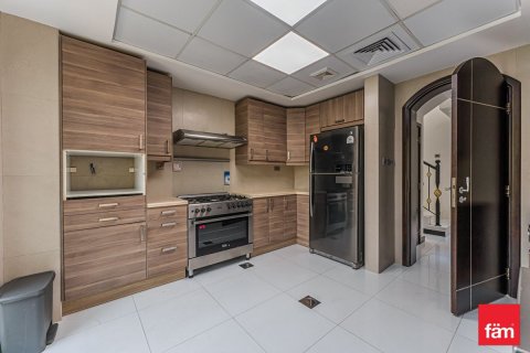 Villa de 6 chambres à Dubai, UAE No. 99941 9