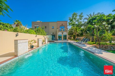 Villa de 6 chambres à Dubai, UAE No. 99941 17