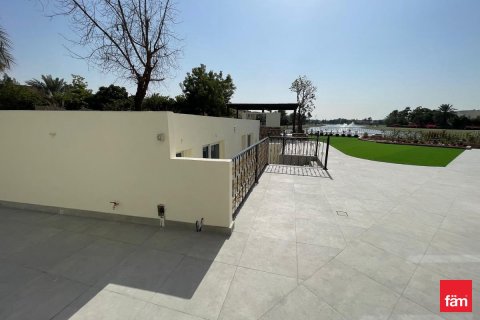 Villa de 6 chambres à Dubai, UAE No. 99941 21