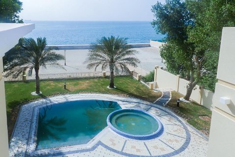 5 bedrooms Villa in Marina Village, UAE No. 91534 2