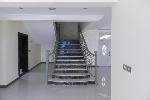 5 bedrooms Villa in Marina Village, UAE No. 91534 11