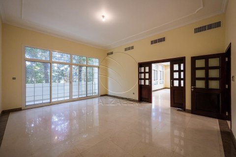 Villa de 8 dormitorios en Al Bateen, UAE No. 91523 5
