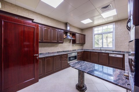 Villa de 8 dormitorios en Al Bateen, UAE No. 91523 25
