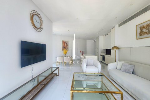 Apartment de 2 dormitorios en Corniche Road, UAE No. 22399 5