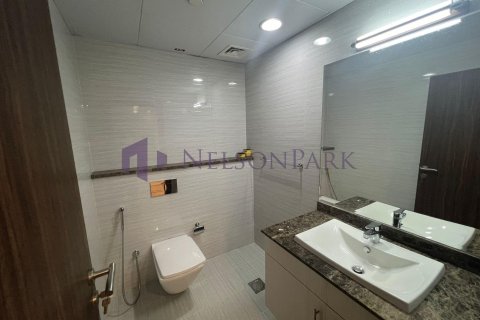 1 bedroom Apartment in Doha, Qatar No. 57762 8