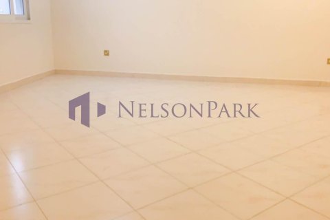 3 bedrooms Villa in Doha, Qatar No. 57761 18