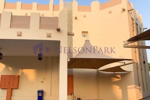 3 bedrooms Villa in Doha, Qatar No. 57761 19