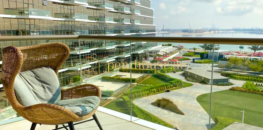 3 bedrooms Apartment in Palm Jumeirah, UAE No. 78544
