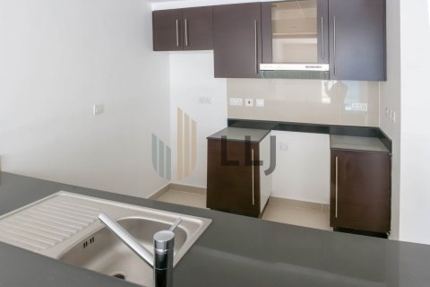3 bedrooms Villa in Al Reef, UAE No. 46916 13