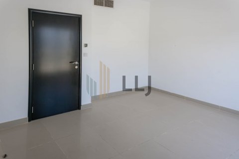 3 bedrooms Villa in Al Reef, UAE No. 46916 5