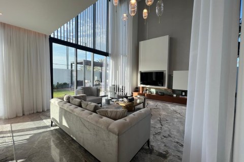 5 bedrooms Villa on the Saadiyat Island, UAE No. 73342 16