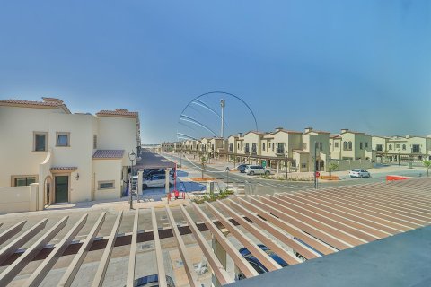 2 bedrooms Townhouse in Khalifa City, UAE No. 91370 8