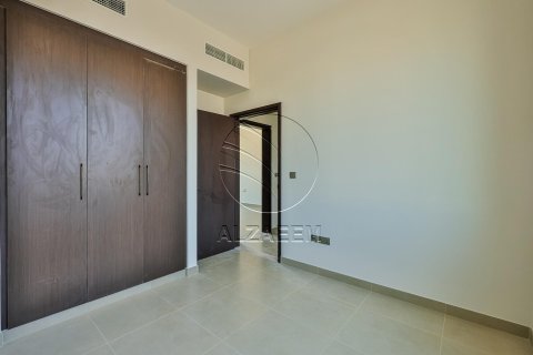 2 bedrooms Townhouse in Khalifa City, UAE No. 91370 10