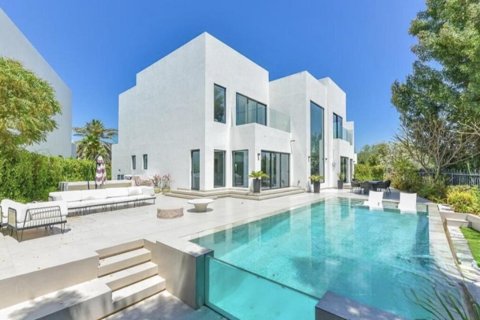 Villa de 5 dormitorios en Jumeirah Islands, UAE No. 87854 2