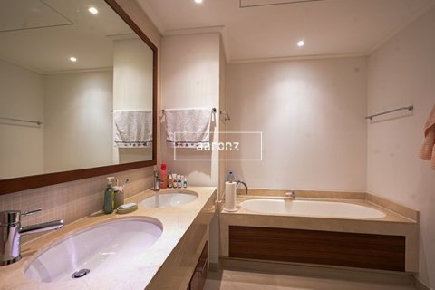 Apartment de 2 dormitorios en Dubai Marina, UAE No. 102329 16