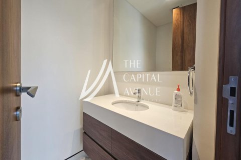 Villa de 4 dormitorios en Abu Dhabi, UAE No. 86556 23
