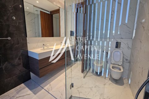 Villa de 4 dormitorios en Abu Dhabi, UAE No. 86556 25