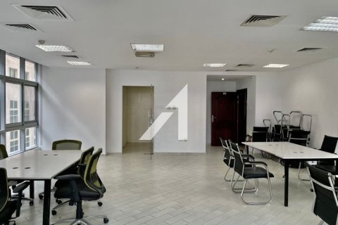 Офис 127м² в Дубай, ОАЭ №106973 8
