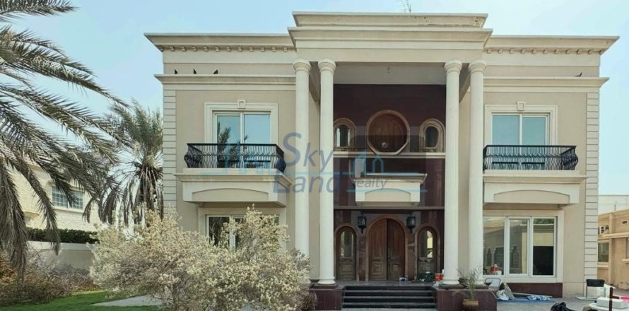 Villa de 5 dormitorios No. 106972