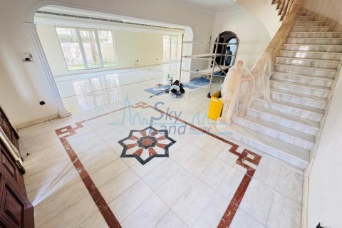 Villa de 5 dormitorios  No. 106972 30